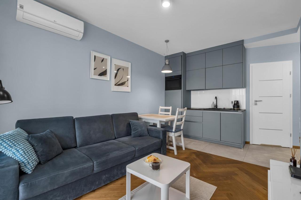 Warsaw Airport Studio With Private Terrace Esterno foto